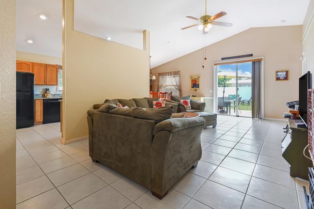 3509 SW Vincennes Street, Port St Lucie, FL 34953