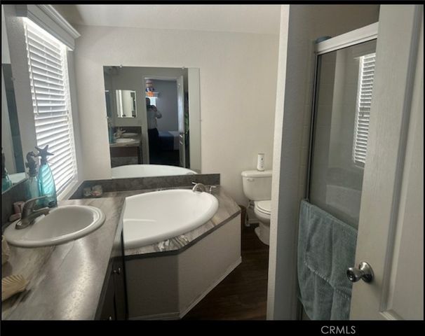 3424 WASHINGTON Avenue W 309, Santa Ana, CA 92703