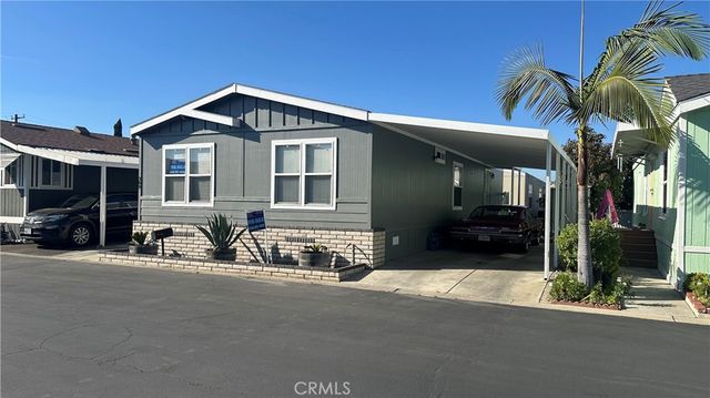 3424 WASHINGTON Avenue W 309, Santa Ana, CA 92703