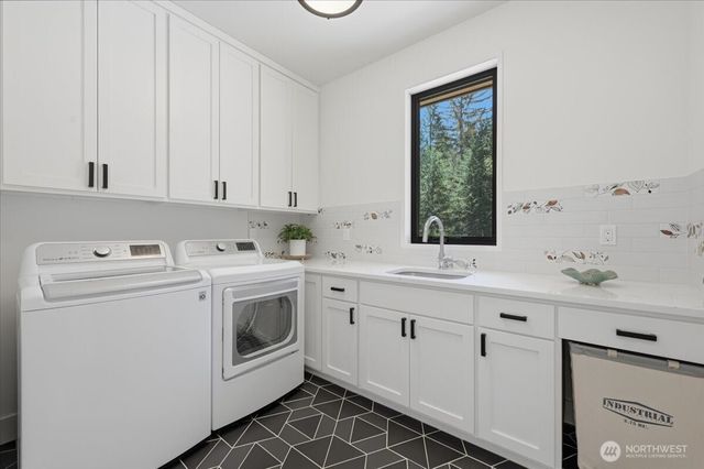 7416 Lake Alice Road SE, Fall City, WA 98024