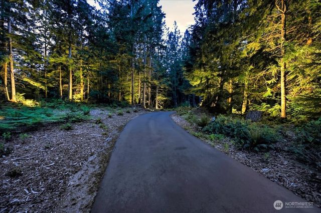7416 Lake Alice Road SE, Fall City, WA 98024