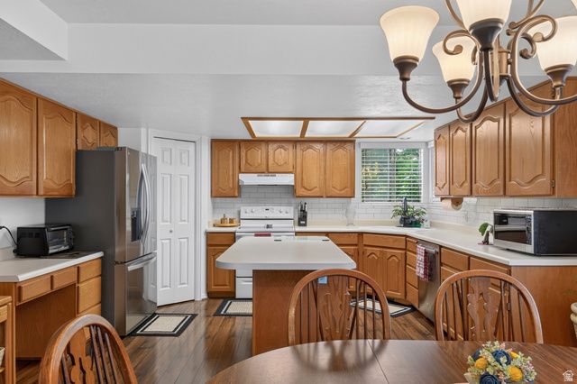 866 N 325 W, Kaysville, UT 84037