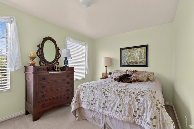 866 N 325 W, Kaysville, UT 84037
