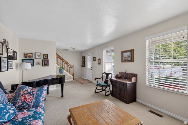 866 N 325 W, Kaysville, UT 84037