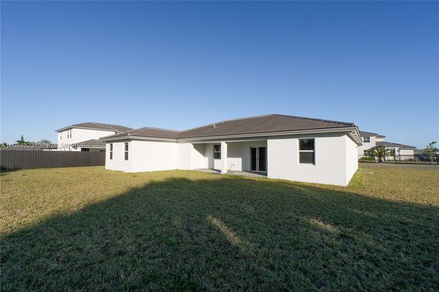 16802 SW 292nd Ter, Homestead, FL 33030