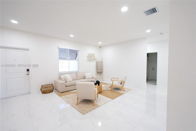 16802 SW 292nd Ter, Homestead, FL 33030