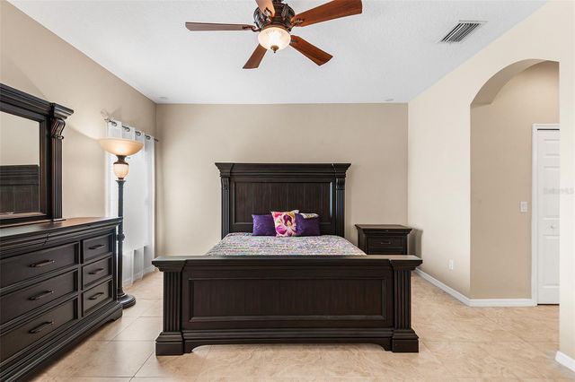 443 YORK DALE DRIVE, Ruskin, FL 33570