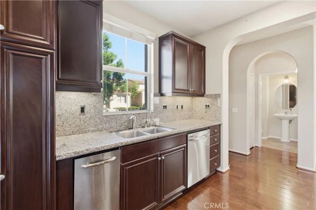 20278 Pienza, Porter Ranch, CA 91326