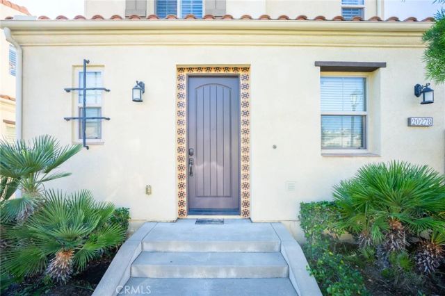 20278 Pienza, Porter Ranch, CA 91326