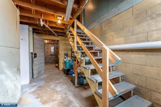 7713 Appaloosa Road, Embarrass, MN 55732