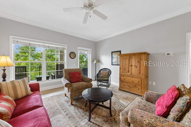 3 N Forest Beach Dr Apt 303, Hilton Head Island, SC 29928