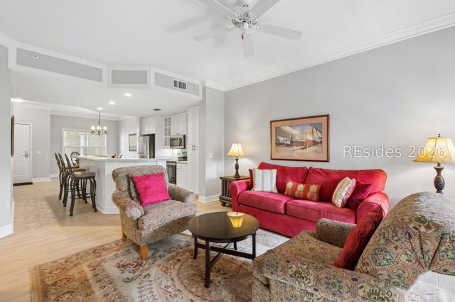 3 N Forest Beach Dr Apt 303, Hilton Head Island, SC 29928