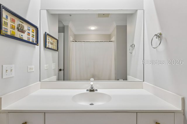 3 N Forest Beach Dr Apt 303, Hilton Head Island, SC 29928