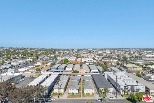 934 W Beach Avenue, Inglewood, CA 90302