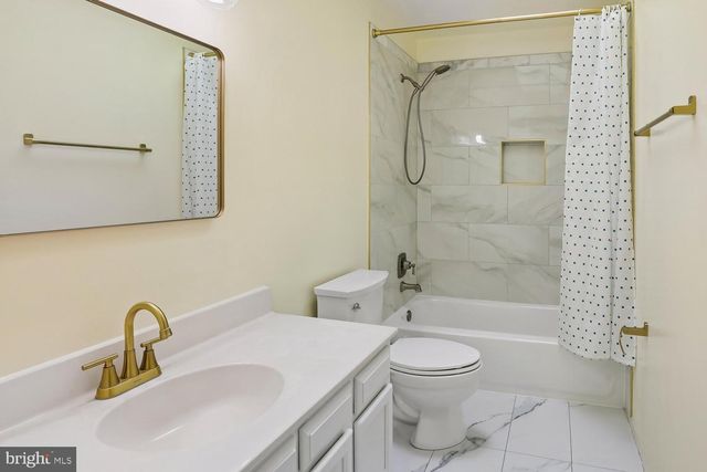 3504 LACROSSE CT, Woodbridge, VA 22193