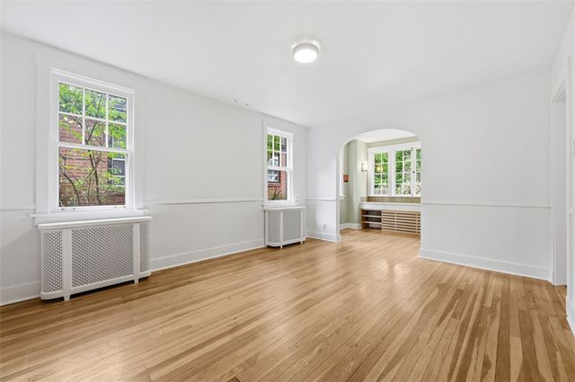 6925 Rosewood Street, Point Breeze, PA 15208