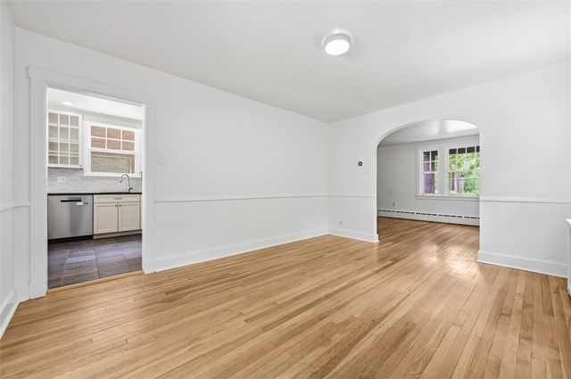 6925 Rosewood Street, Point Breeze, PA 15208