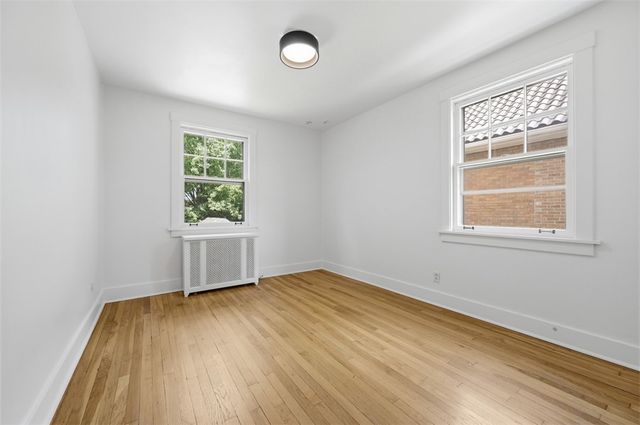 6925 Rosewood Street, Point Breeze, PA 15208