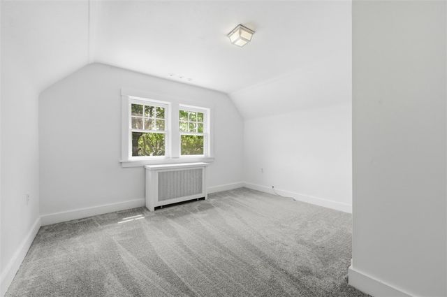 6925 Rosewood Street, Point Breeze, PA 15208
