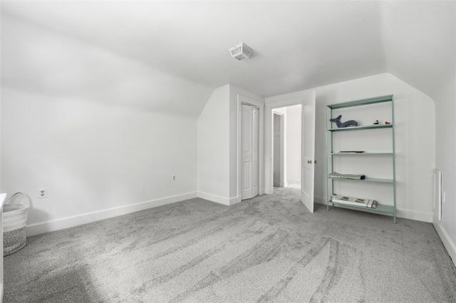 6925 Rosewood Street, Point Breeze, PA 15208