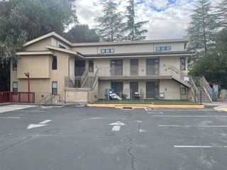 2500 Hansen Rd, Hayward, CA 94541