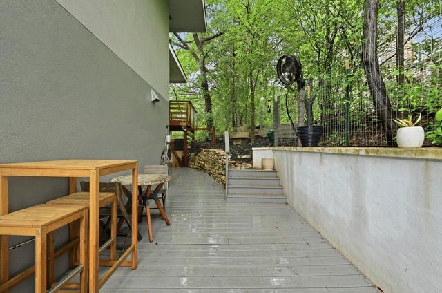 2101 Airole WAY B, Austin, TX 78704