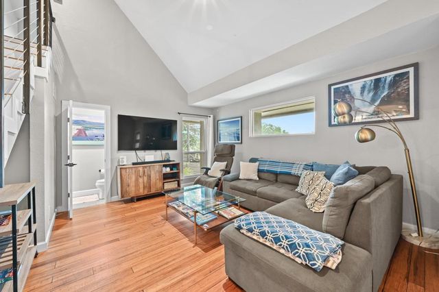 2101 Airole WAY B, Austin, TX 78704