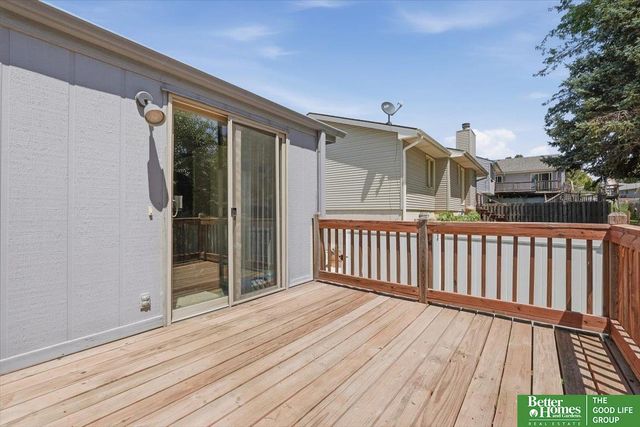 13621 Hascall Street, Omaha, NE 68144