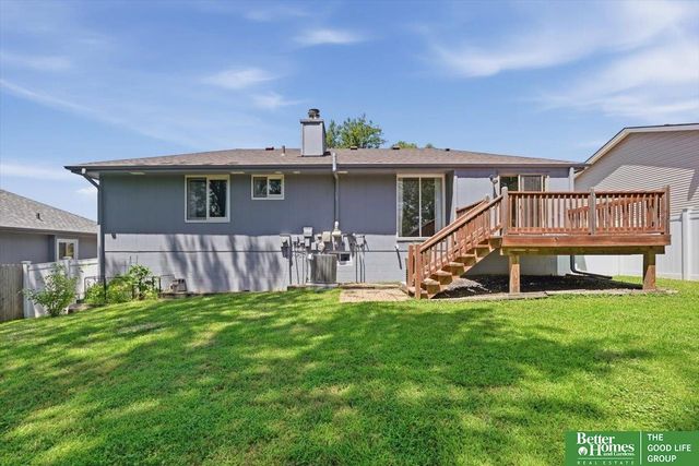 13621 Hascall Street, Omaha, NE 68144