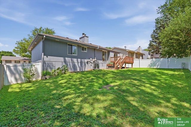 13621 Hascall Street, Omaha, NE 68144