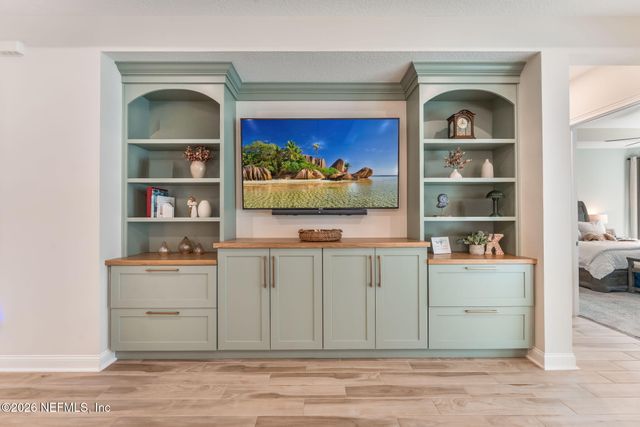 661 PALM CREST Drive, Ponte Vedra, FL 32081