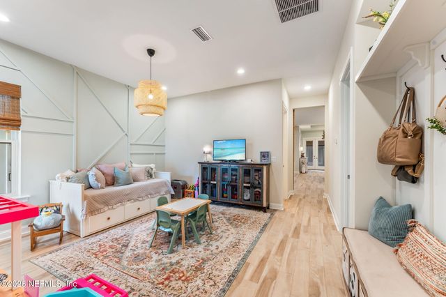 661 PALM CREST Drive, Ponte Vedra, FL 32081