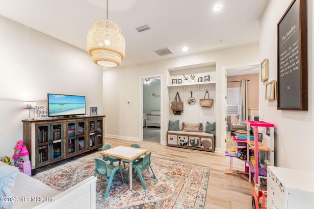 661 PALM CREST Drive, Ponte Vedra, FL 32081