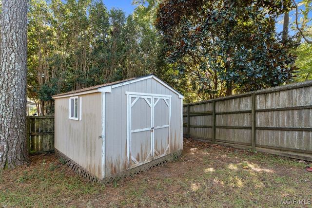 480 GREYSTONE Way, Prattville, AL 36066