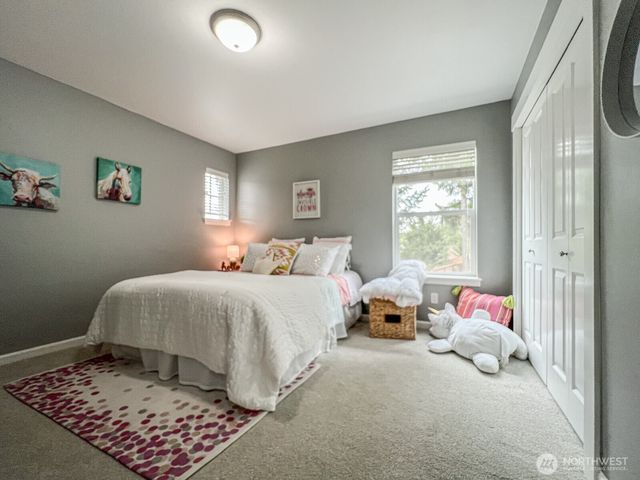 34614 SE Curtis Drive, Snoqualmie, WA 98065