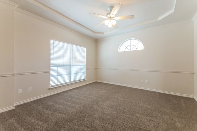 1093 Keeson Trail, Lewisville, TX 75077