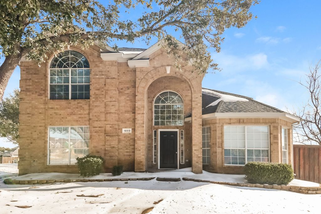 1093 Keeson Trail, Lewisville, TX 75077