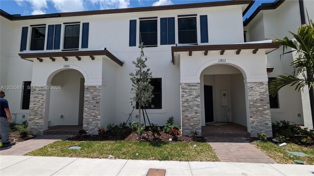 11811 SW 247 TER 11811, Homestead, FL 33032