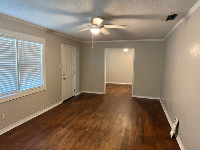 606 Leota Street, Longview, TX 75601