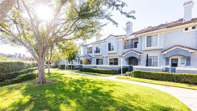 2230 Indigo Hills Drive 4, Corona, CA 92879