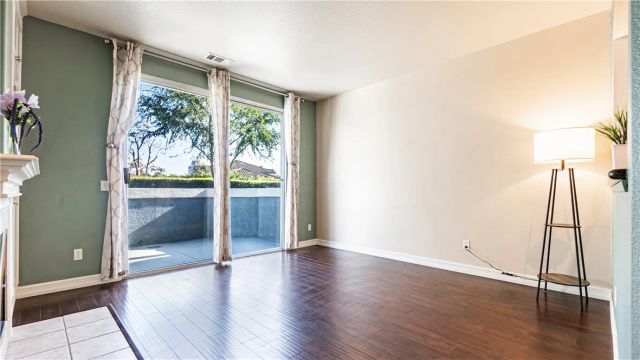 2230 Indigo Hills Drive 4, Corona, CA 92879