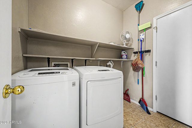 1268 W FRUIT TREE Lane, San Tan Valley, AZ 85143