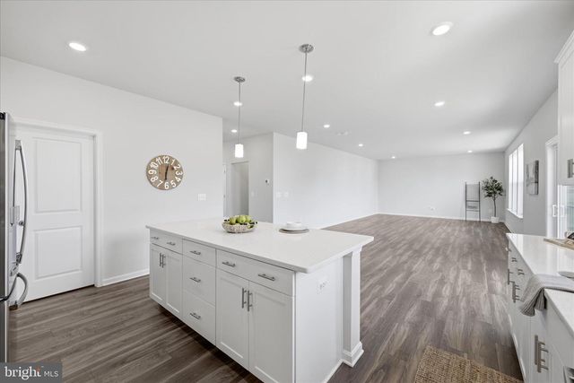 50 FELDBERG DR, Charles Town, WV 25414