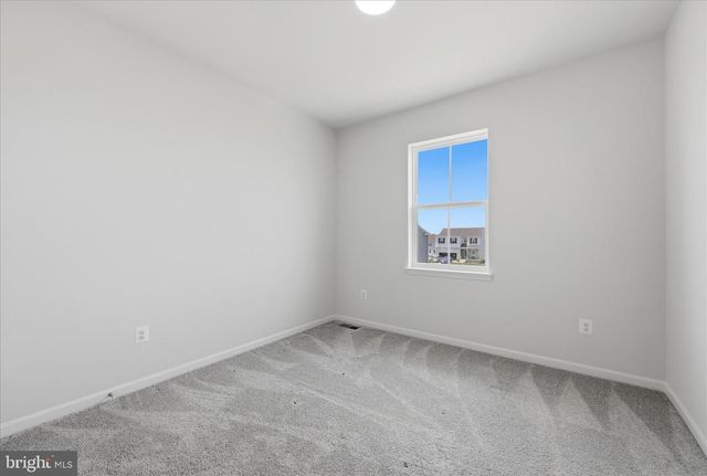 50 FELDBERG DR, Charles Town, WV 25414