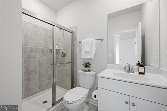 50 FELDBERG DR, Charles Town, WV 25414