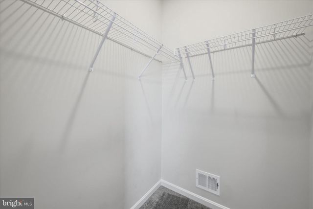 50 FELDBERG DR, Charles Town, WV 25414