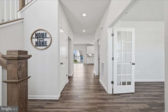 50 FELDBERG DR, Charles Town, WV 25414