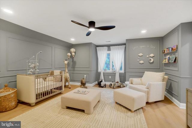 1085 WYNDWARD CT, York, PA 17403