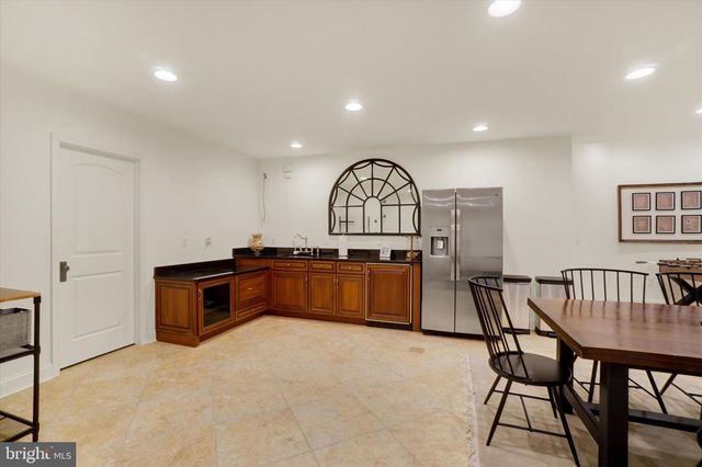 1085 WYNDWARD CT, York, PA 17403