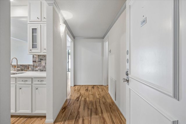 2475 Underwood Street 278, Houston, TX 77030